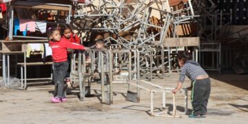 Kobanî de 72 hezar wendekarî wendişî ra bêpar mendê