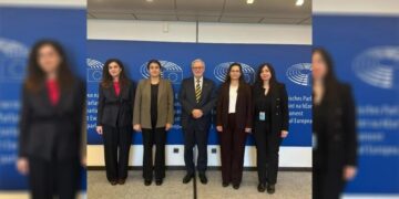 Îlham Ehmed û Rohilat Efrîn li PEyê misogeriya mafên Kurdan nîqaş kir