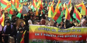 Xelkê Kobanê ji bo parastina destkeftiyên xwe meşiya