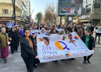 Vakurê Kurdîstanî payra yo: Weş bo xoverdayîşê Rojavayî