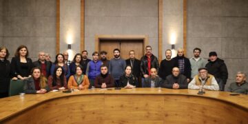 Saziyên wêjeya Kurdî: Rojava çavkaniya yekîtiyê ye