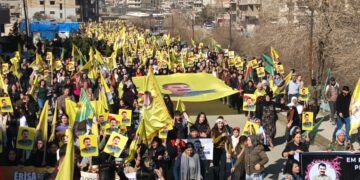 Li Rojavayê Kurdistanê protestoya 15ê Sibatê: Ji Rêber Apo re azadî, ji Rojava re statu