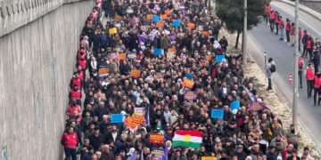 Li gelek navendan daxuyaniya hevpar: Em bi ruhê yekîtiyê xwedî li Rojava derkevin