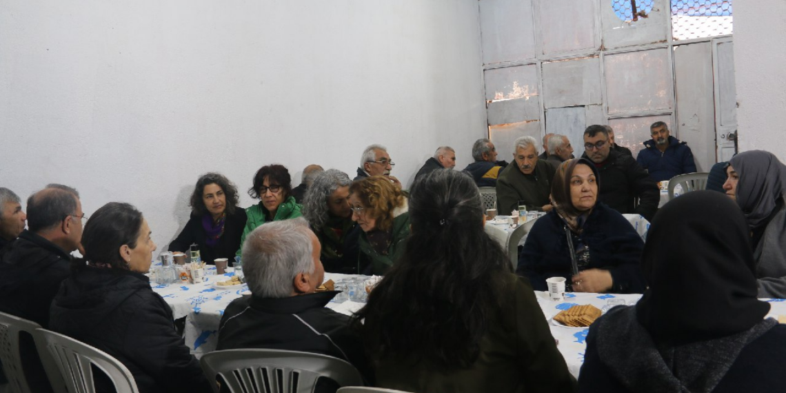 Bi girseyî serdana şîna şervana YPJê hate kirin