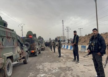 Vekişîna hêzên leşkerî temam bû: Asayişê peywir dewir girt