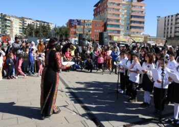 Li Farqînê şahiya 21ê Sibatê hate lidarxistin