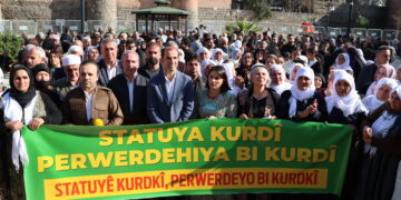 Banga Kurdan: Bila Kurdî bibe zimanê fermî û perwerdehiyê