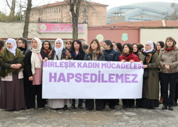 Jinan li pêşiya Girtîgeha Bakirkoyê bang kir: Têkoşîna jinan bendan nas nake