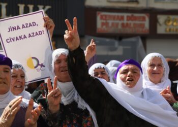 Li Mêrdînê çalakiyên 8ê Adarê dest pê kir: Kes nikare felsefeya me têk bibe