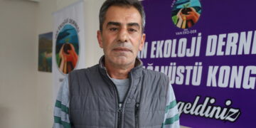 ‘Ekolojî berhevkirina gilêşan an jî di guldankekê de çandina darekê nîn e’