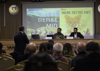 ‘Siyaset û huner ji hev nayên veqetandin’