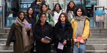 MKGê ji bo nûçegihanên ETHAyê qertên piştevaniyê şand