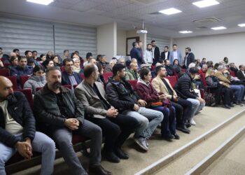 Belgefîlma “Kirasê ji Agir” li Wanê hat nîşandan