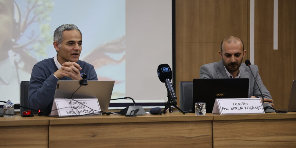 Li Wanê panela zimanê Kurdî: Ji bo Kurdî statu û piştgiriya dezgehî lazim e