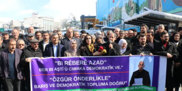 ‘Divê sermuzakerevan birêz Ocalan dikaribe bi awayekî azad bixebite’