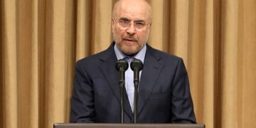 Angaşta Serokê Parlementoya Îranê hate kuştin