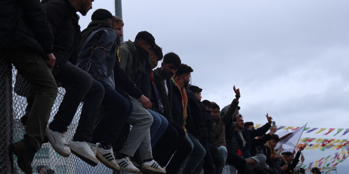 Ji Newroza Amedê wêneyên biryardariya azadî û yekîtiyê