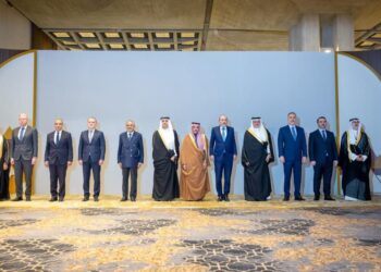 12 welatanê ereb û îslamîyan hişyarî da Îranî