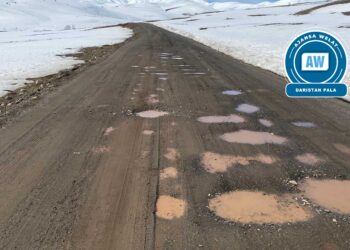 Şêniyên gundê Hacîbayramê bêzar bûne: Şaredariya Erziromê cihêkariyê dike