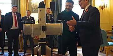 Îngilistan bi dronên Octopus tevî şerê Îranê dibe