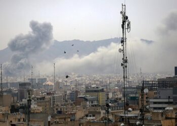 Îlam de hêrişo hewayî: Keyeyêk kurdî ra 6 kesî cuya xo ra bîyê