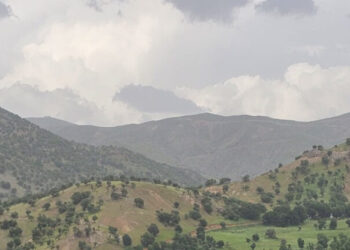 Balafirên şer êrişî ser sînorê Rojhilat û Başûrê Kurdistanê kir