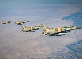 Bombe bi ser Îranê ve dibarin lê Îran dev ji gefxawrinê bernade