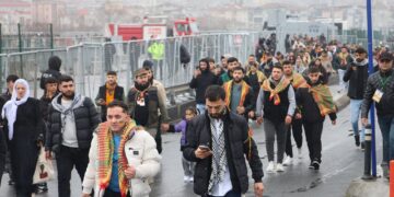 Destbendkerdeyê Newroza Stenbolî ameyê veradayene