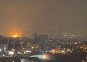 Wezîrê Parastinê yê Amerîkayê: Em ê agirê li ser Îranê zêde bikin