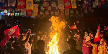 Li Stenbolê pîrozbahiyên Newrozê didomin