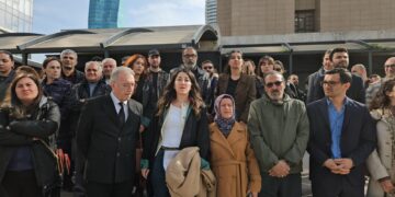 A.K. a 16 salî ku ji ber hûnandina porê xwe hatibû girtin, hat berdan