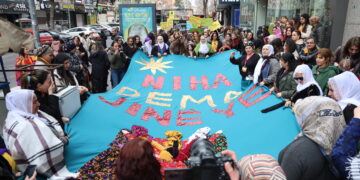 Ji mitînga Amedê bang kirin: Divê birêz Ocalan azad bibe