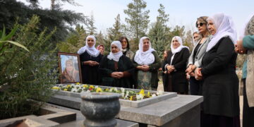 Dayika Aştiyê Sakîne Arat hat bibîranîn: Pêşenga me bû
