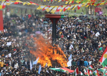 Ji Newroza Amedê hin wêneyên bi heybet