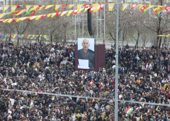 Ji Newroza Amedê hin wêneyên bi heybet