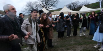 ‘Haya ku dinya hebe dê 3 roj û 3 şev Serhivde bê lidarxistin’