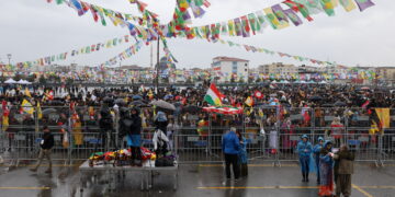 Li Êlihê tevî baranê jî pîrozbahiya Newrozê tê lidarxistin