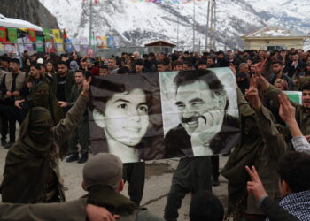 Newroza Colemêrgê li ber heybetiya Simbil dest pê kir