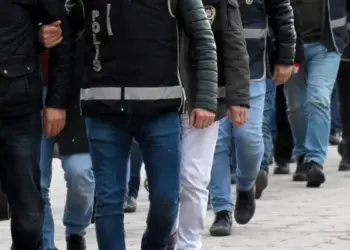 Bedlis de 25 kesî ameyî destbendkerdene