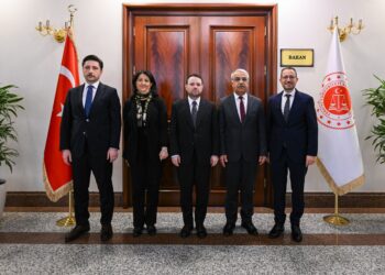 Pervîn Buldan: Tê payîn ku qanûn dê piştî cejne biçin komîsyona edaletê  Mîthat Sancar: Armanca pêvajoyê aştî ye û temînata aştiyê jî edalet e  HATE NÛKIRIN