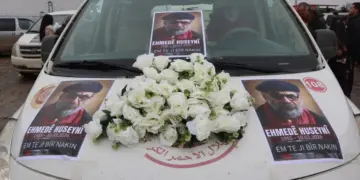 Cenazeyê Ehmed Huseynî gihîşt Rojava