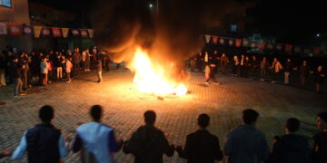 Li du taxên Êlihê agirê Newrozê hatin vêxistin