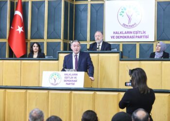 Bakirhanî cewab da Bahçelî: Kurdî zanê kamca de se bikerê, aqil medê kurdan!