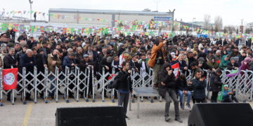 Li Erziromê piştî 12 salan Newroz hat pîrozkirin: Êdî divê birêz Ocalan azad bibe