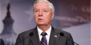 Senatorê Amerîkî Graham ji welatên Ereb xwest êrişî Îranê bikin