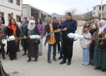 Li Hezroyê pîrozbahiya Newrozê: Em azadî û yekîtiyê dixwazin