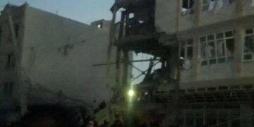 Di êrişa hewayî ya Îlamê de 6 kes jiyana xwe ji dest dan