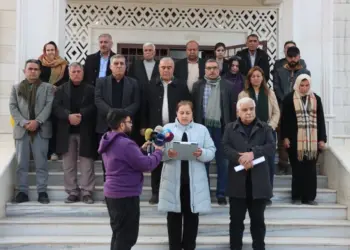 Partiyên siyasî li dijî tayînkirina kesekî ji derveyî Kobanê derketin