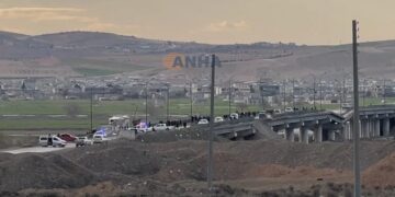 Li Kobanê çekdaran êrişî bendê kontrolê kir