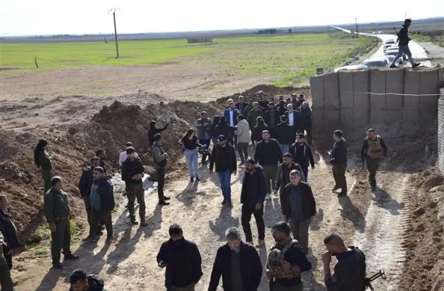 Rêya M4 a di navbera Cizîr û Helebê de hat vekirin